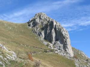 Xtrallusion photo library of independent, self-guided walking and sightseeing holidays in Italy. Pictures, images, photos and photographs taken along the way of this 1-day walking itinerary, to give you a visual impression of the day's walk.